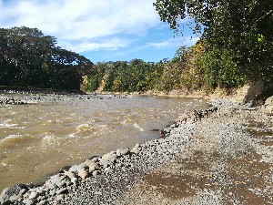 Río Tarcoles 2.jpg